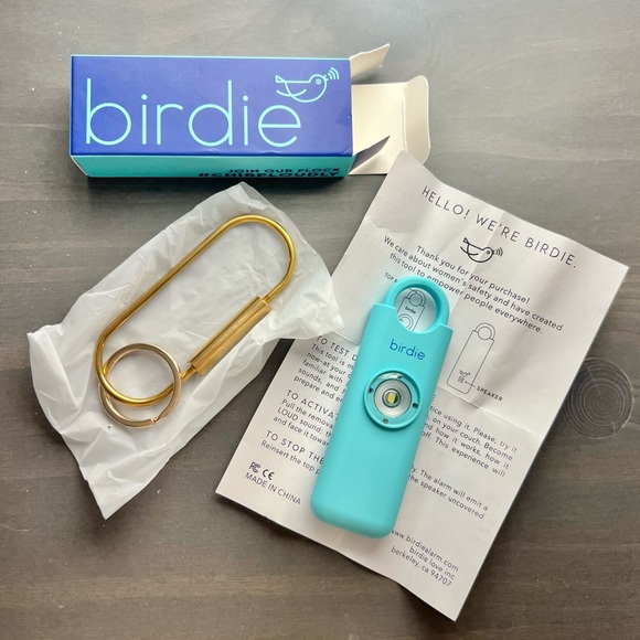 Set of 2 New Birdie Personal Safety Alarm, Brand New, Aqua Blue and Gold - Picture 10 of 12